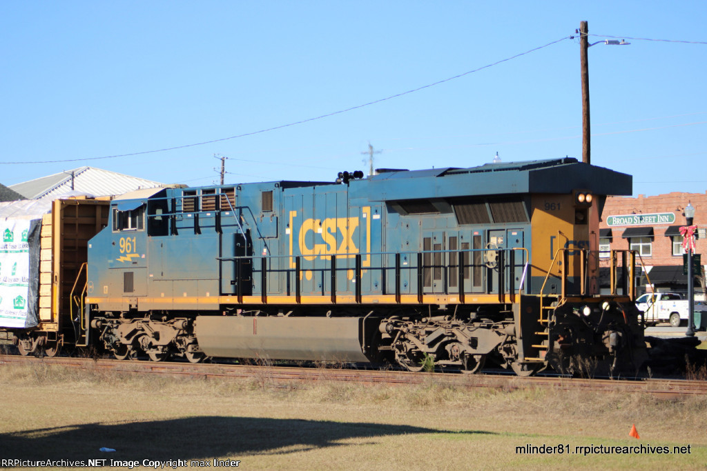 CSX 961